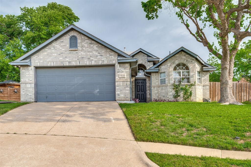1808 Haley Circle, Carrollton, TX 75006