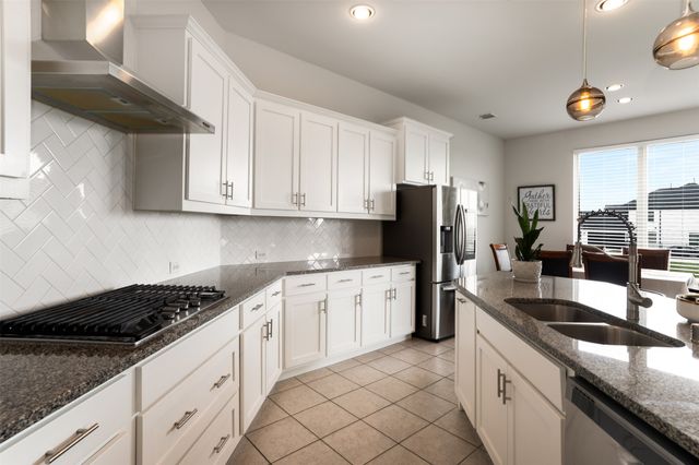 2212 Brooks Trail, Heath, TX 75126