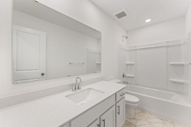 10548 Harbor Lane N, Maple Grove, MN 55369