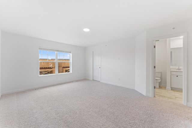 10548 Harbor Lane N, Maple Grove, MN 55369