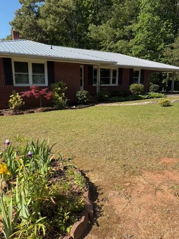 205 SUNSET Drive, Abbeville, SC 29620