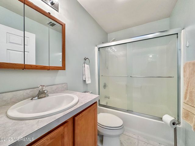 855 Miller Avenue, Jackson, NJ 08527