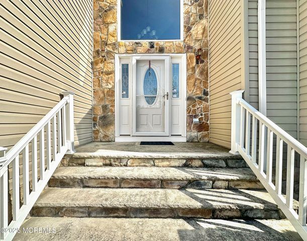 855 Miller Avenue, Jackson, NJ 08527