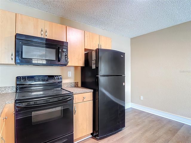 21038 VOYAGER BOULEVARD 8, Land O Lakes, FL 34638