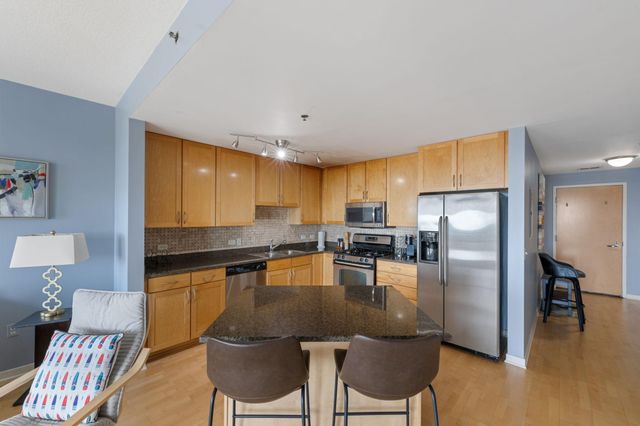 929 Portland Ave 2408, Minneapolis, MN 55404