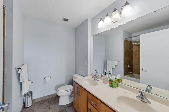 929 Portland Ave 2408, Minneapolis, MN 55404