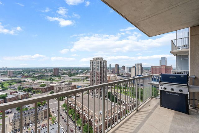 929 Portland Ave 2408, Minneapolis, MN 55404
