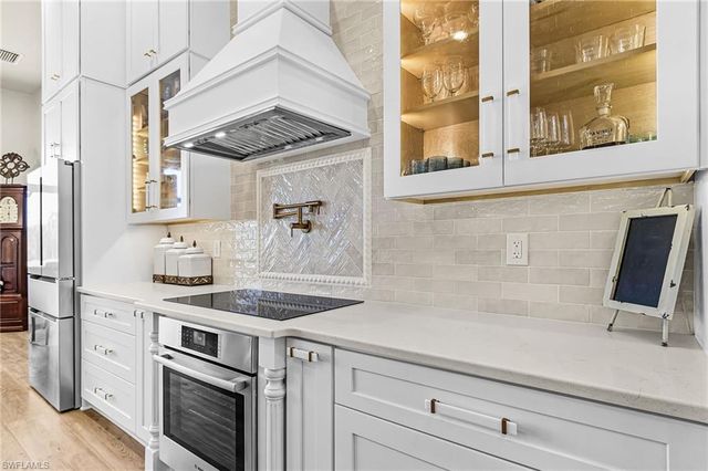 6720 Mossy Glen DR, Fort Myers, FL 33908