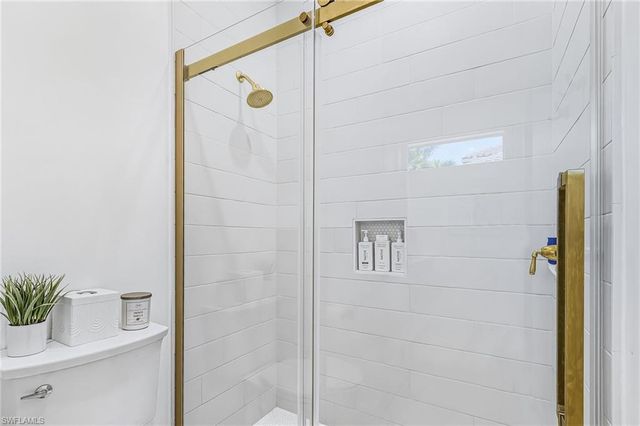 6720 Mossy Glen DR, Fort Myers, FL 33908