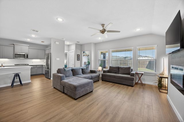 2400 Peoria Drive, Fort Worth, TX 76179