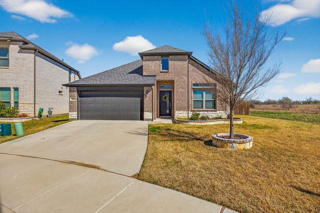 2400 Peoria Drive, Fort Worth, TX 76179