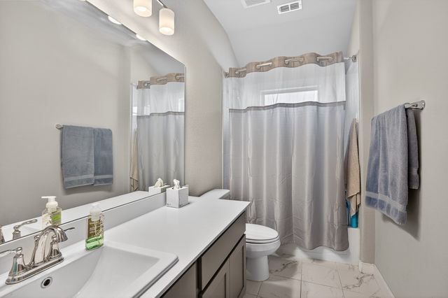 2400 Peoria Drive, Fort Worth, TX 76179