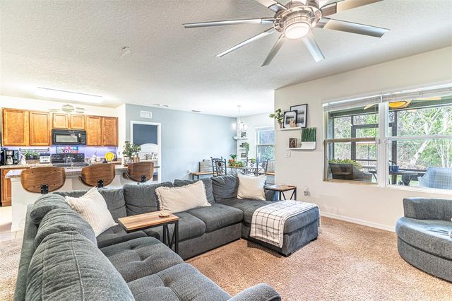 1989 VAN BUREN LOOP, Auburndale, FL 33823