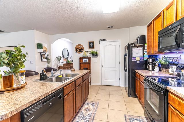 1989 VAN BUREN LOOP, Auburndale, FL 33823