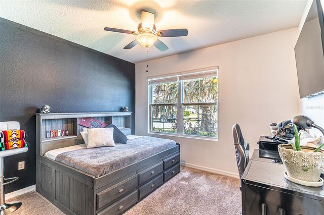 1989 VAN BUREN LOOP, Auburndale, FL 33823