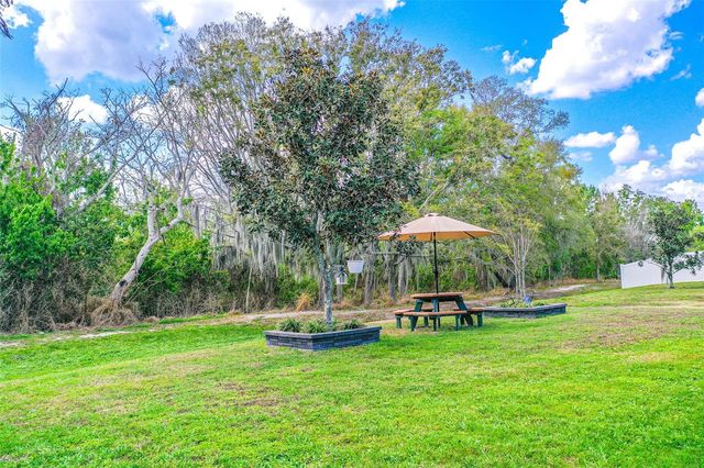 1989 VAN BUREN LOOP, Auburndale, FL 33823