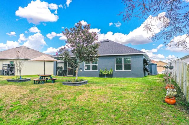 1989 VAN BUREN LOOP, Auburndale, FL 33823