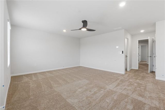 212 Norchester Avenue, Hogansville, GA 30230