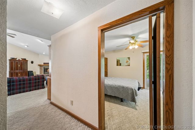 425 S Boston Avenue, Ketchum, OK 74349