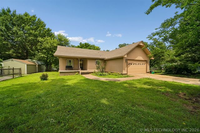 425 S Boston Avenue, Ketchum, OK 74349