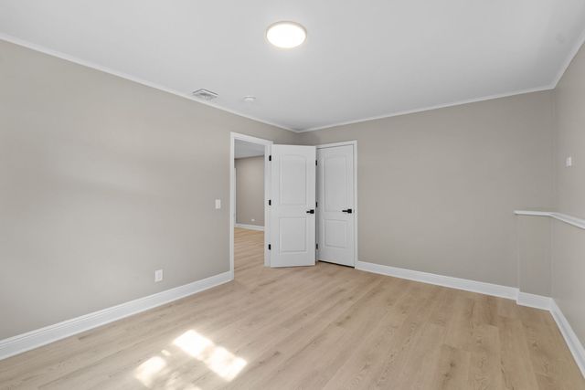 1180 Cobble Hill Court, Hoffman Estates, IL 60169