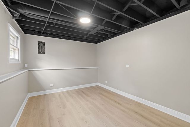 1180 Cobble Hill Court, Hoffman Estates, IL 60169