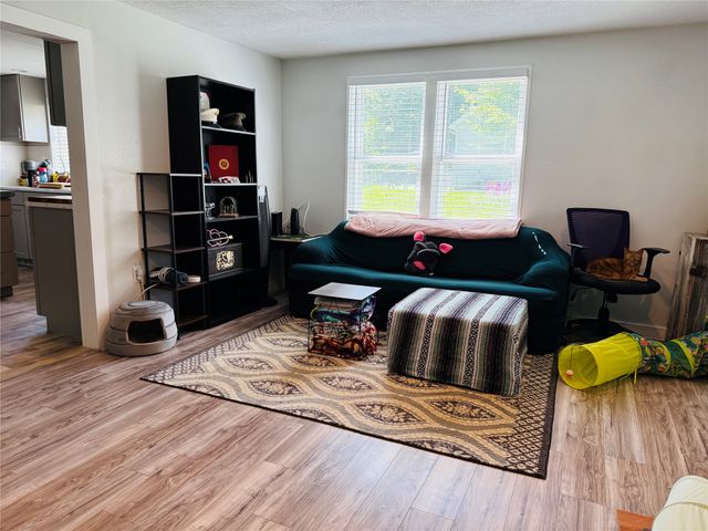 6111 REDWOOD Drive, Harborcreek, PA 16421