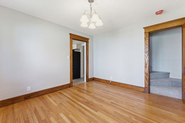 47 Thorndyke St, Springfield, MA 01118