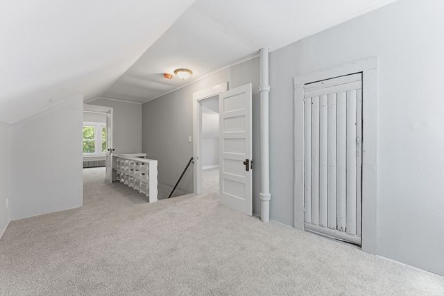 47 Thorndyke St, Springfield, MA 01118