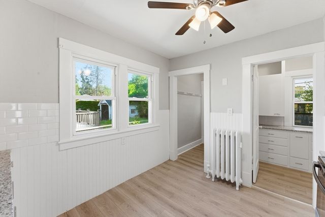47 Thorndyke St, Springfield, MA 01118