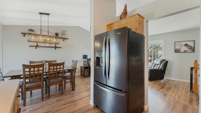 9165 Fieldcrest Circle, Monticello, MN 55362