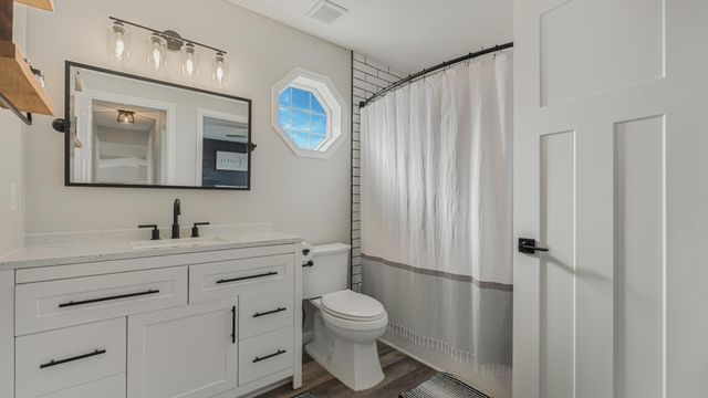 9165 Fieldcrest Circle, Monticello, MN 55362