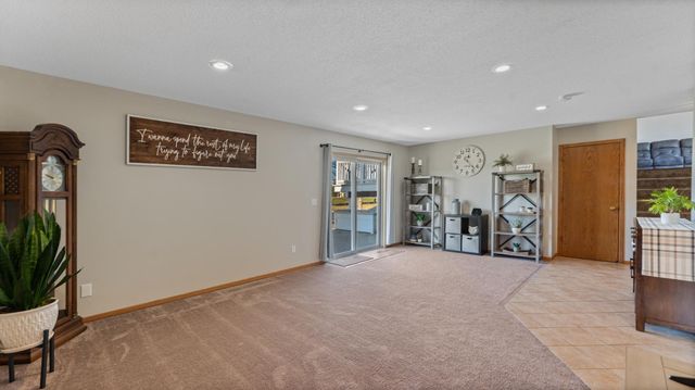9165 Fieldcrest Circle, Monticello, MN 55362