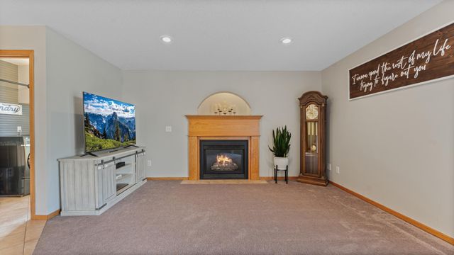 9165 Fieldcrest Circle, Monticello, MN 55362