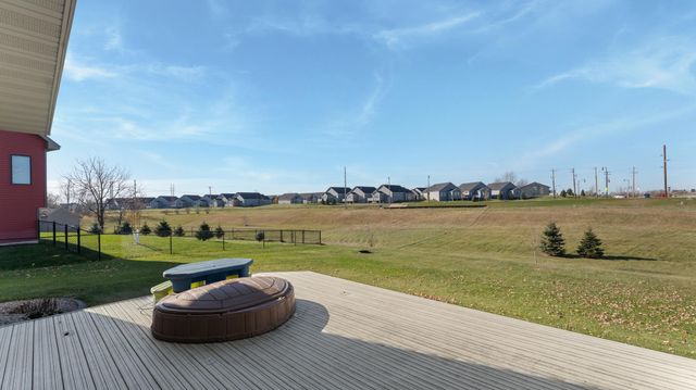 9165 Fieldcrest Circle, Monticello, MN 55362