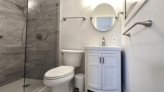 909 SW 9th Ave, Boca Raton, FL 33486