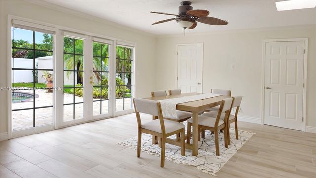 909 SW 9th Ave, Boca Raton, FL 33486