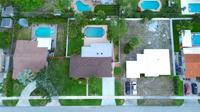 909 SW 9th Ave, Boca Raton, FL 33486