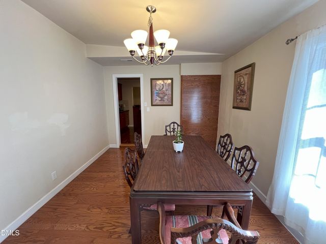 5002 Wickham Road, Raleigh, NC 27606