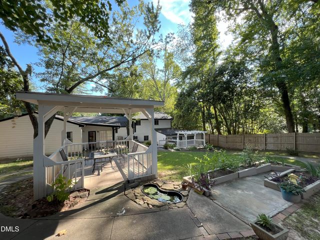 5002 Wickham Road, Raleigh, NC 27606