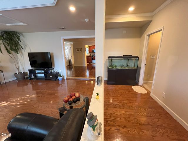 5002 Wickham Road, Raleigh, NC 27606