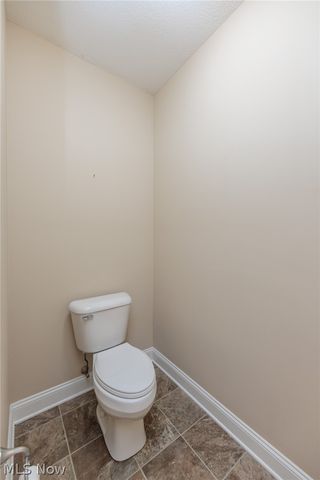 8541 Alexis Drive, Macedonia, OH 44056