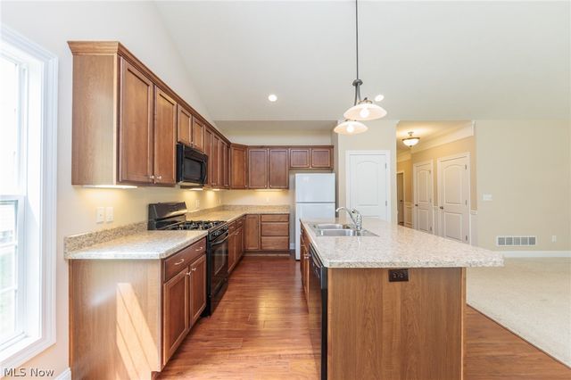 8541 Alexis Drive, Macedonia, OH 44056