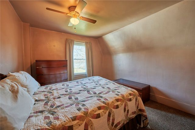 1816 Lenz Ave, Ambridge, PA 15003