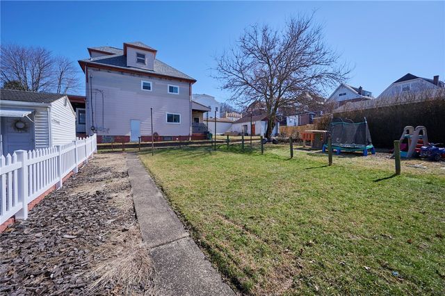 1816 Lenz Ave, Ambridge, PA 15003