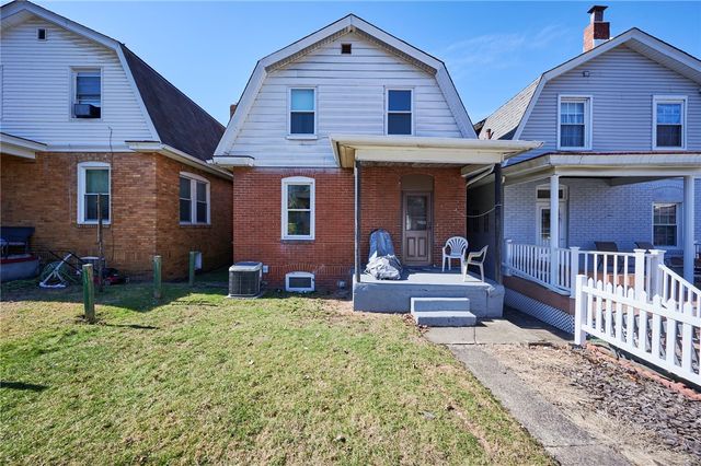 1816 Lenz Ave, Ambridge, PA 15003