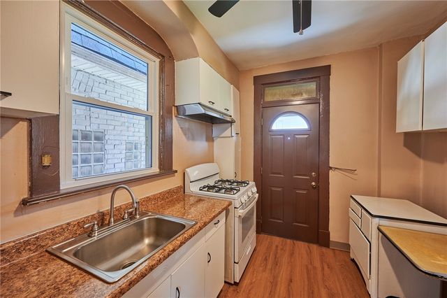 1816 Lenz Ave, Ambridge, PA 15003