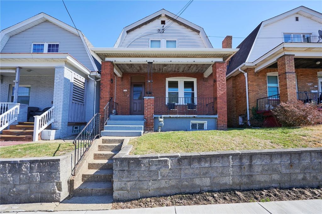 1816 Lenz Ave, Ambridge, PA 15003