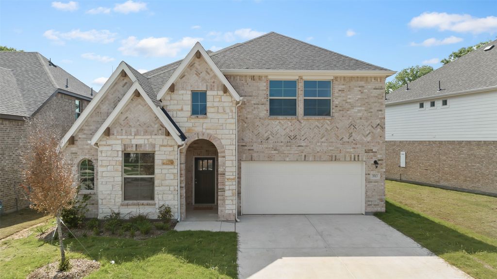 3513 Twin Pond Trail, Fort Worth, TX 76040