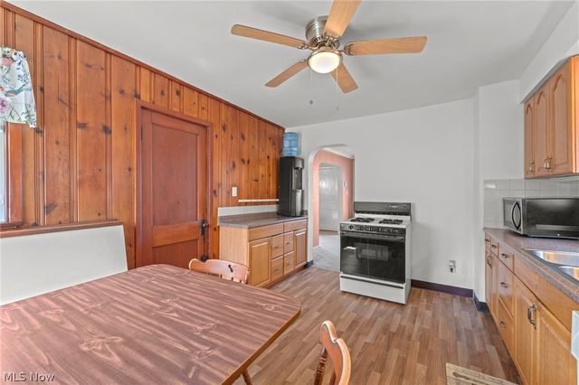 10506 Park Heights Avenue, Garfield Heights, OH 44125